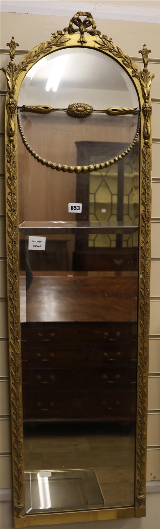An Edwardian gilt arched wall mirror W.35cm